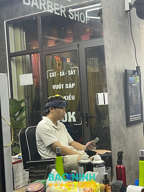 Blue barber – hình ảnh 3