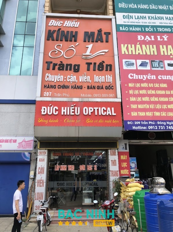 Cửa Hàng Kính Mắt - Đồng Hồ Đức Hiếu Từ Sơn