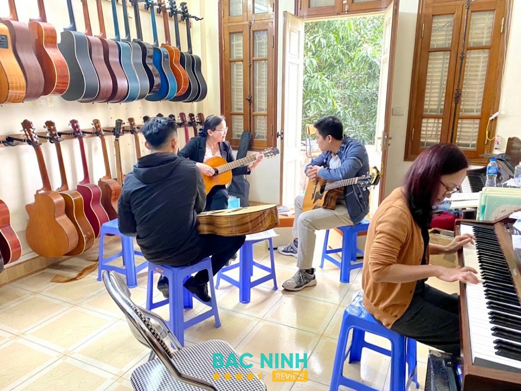 Piano Guitar Từ Sơn - Nhạc Cụ Minh Đức – hình ảnh 2