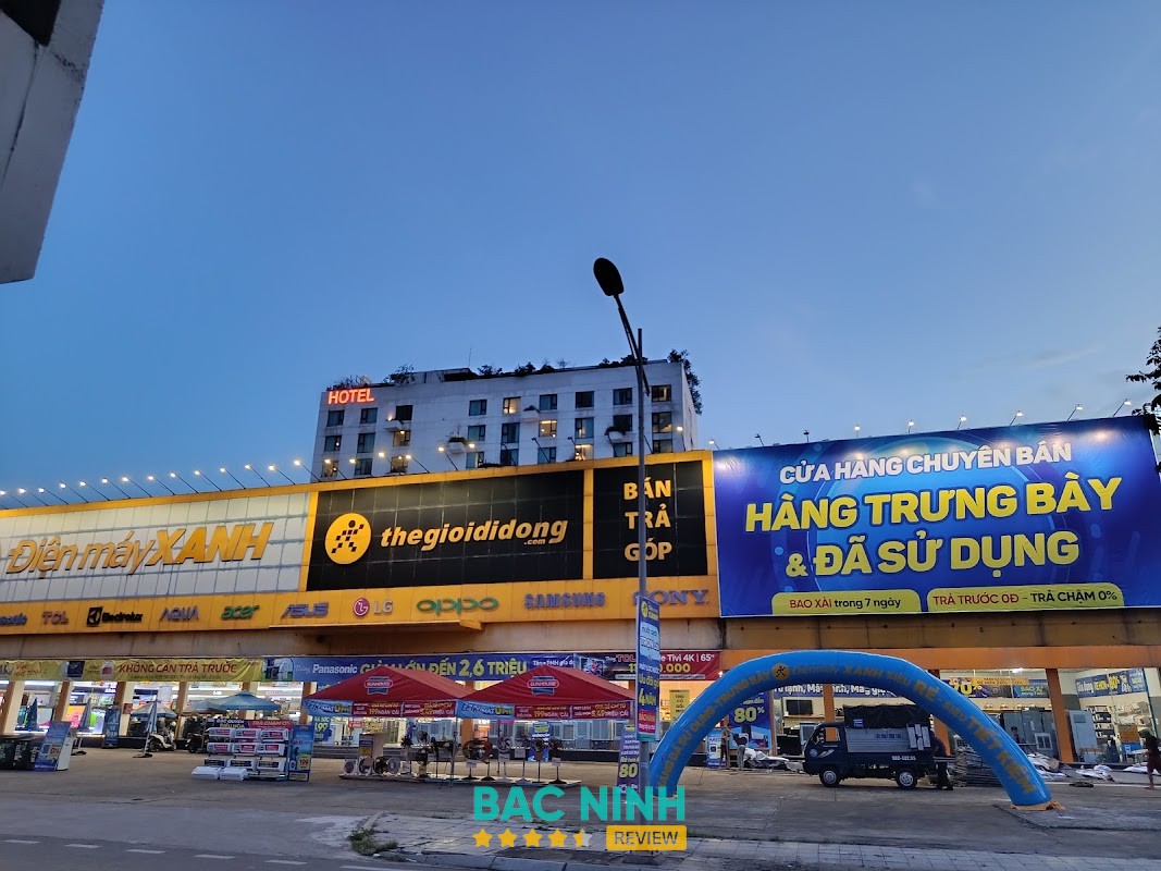 Điện máy XANH 01 Hùng Vương Bắc Giang