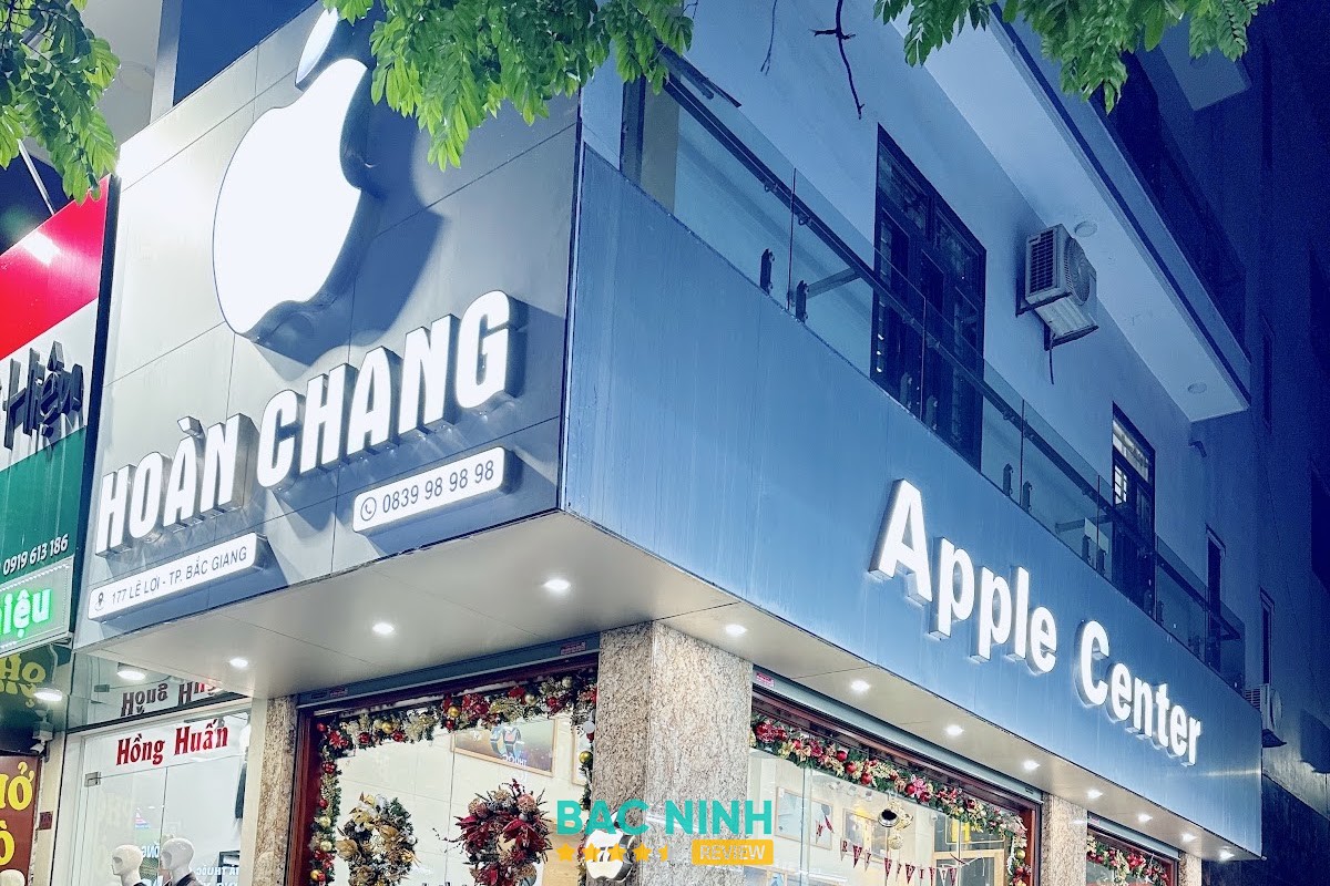 Khu vực sản phẩm tại Điện Thoại Phương Khoa