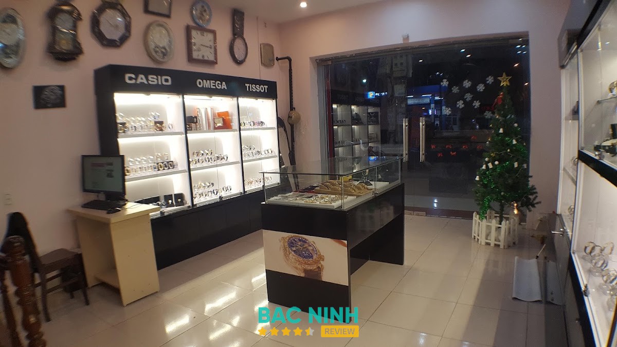 Khu vực bán và sửa đồng hồ tại Shop Đồng Hồ QK