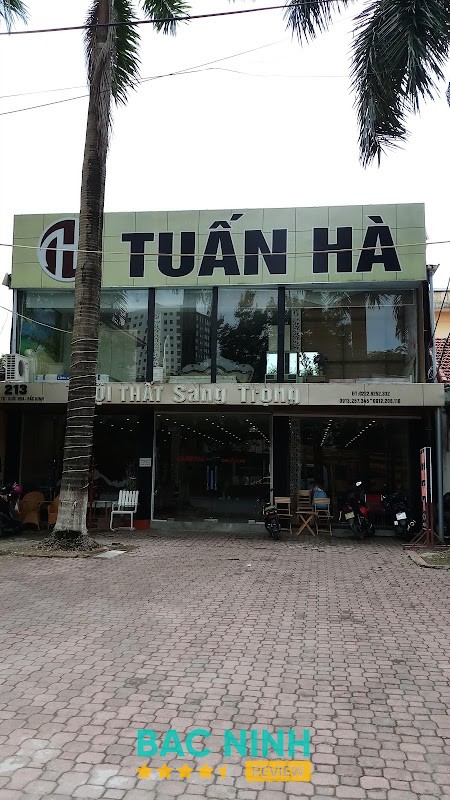 Khu vực bán hàng tại Nội thất Tuấn Hà