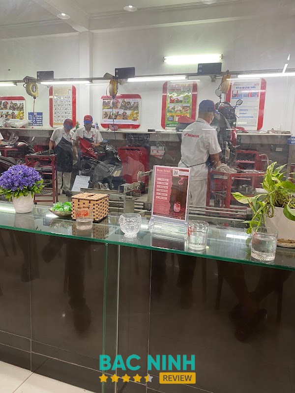 Cửa Hàng Honda Ủy Nhiệm Phú Liên 2 - hình ảnh 2