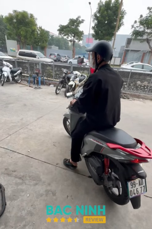 Siêu Thị Xe Máy San San hình ảnh 3