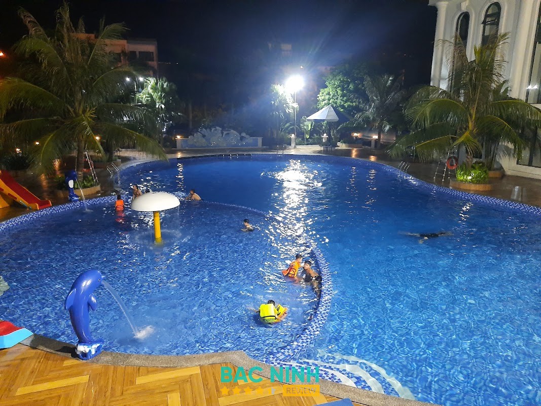 Bể bơi Dolphin Kinh Bắc, Bắc Ninh