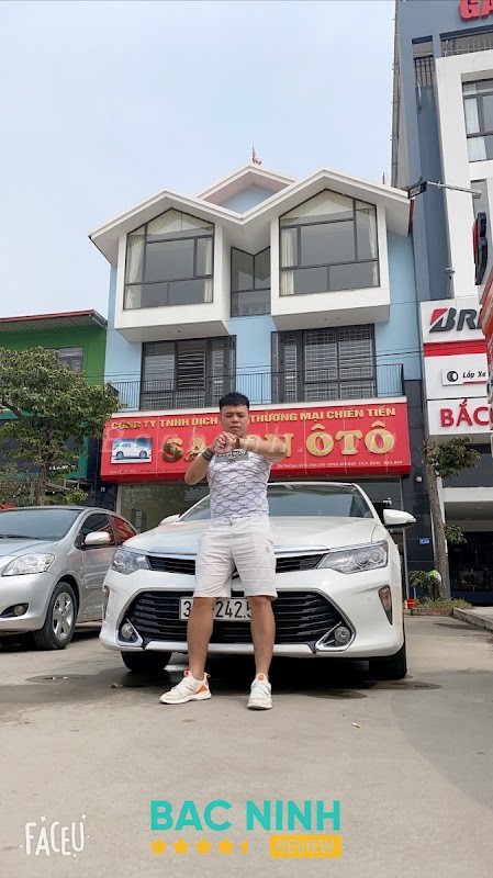 Salon Oto Chiến Tiến - hình ảnh 2