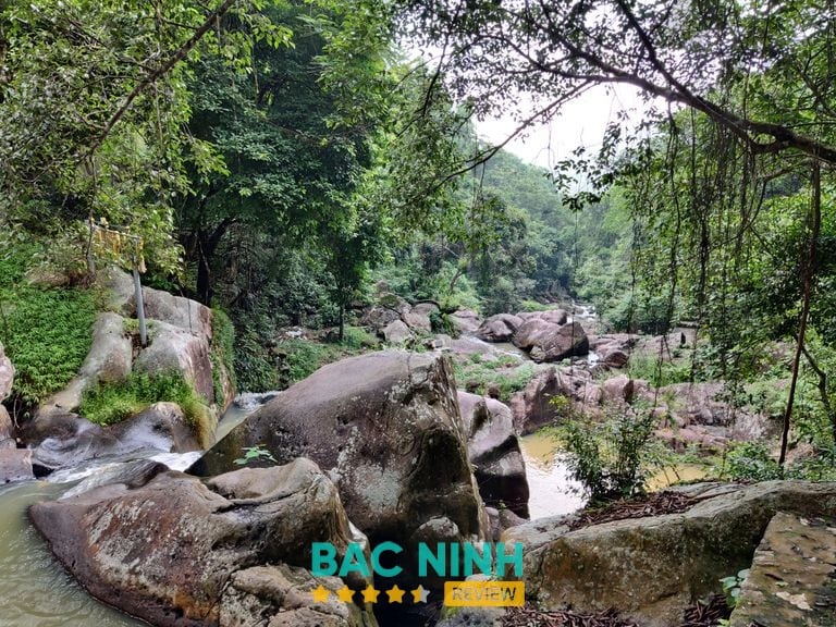 Khu Du Lịch Suối Mỡ – hình 3