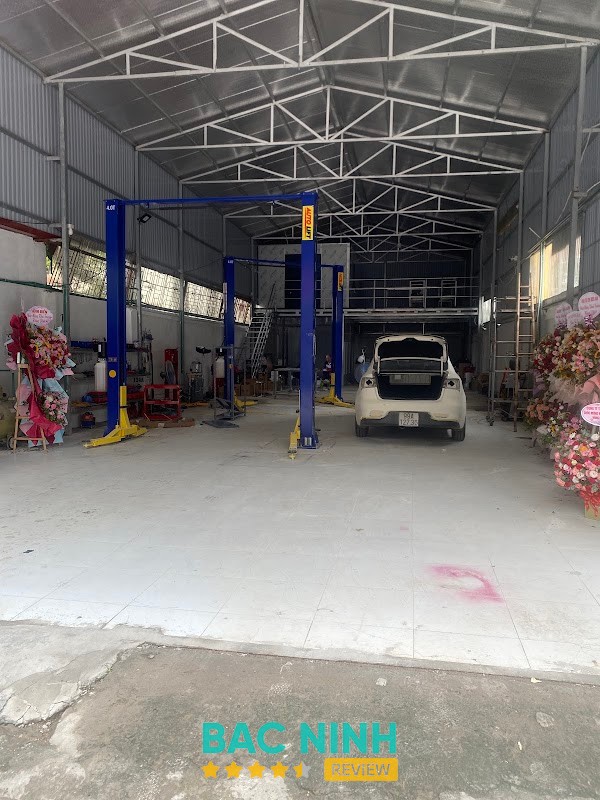 Gara Oto Lan Anh Thuận Thành