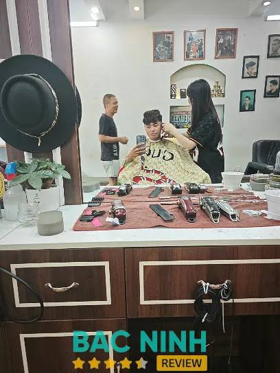 Happy Barber Shop: 370 Lê Lợi, P. Bắc Giang