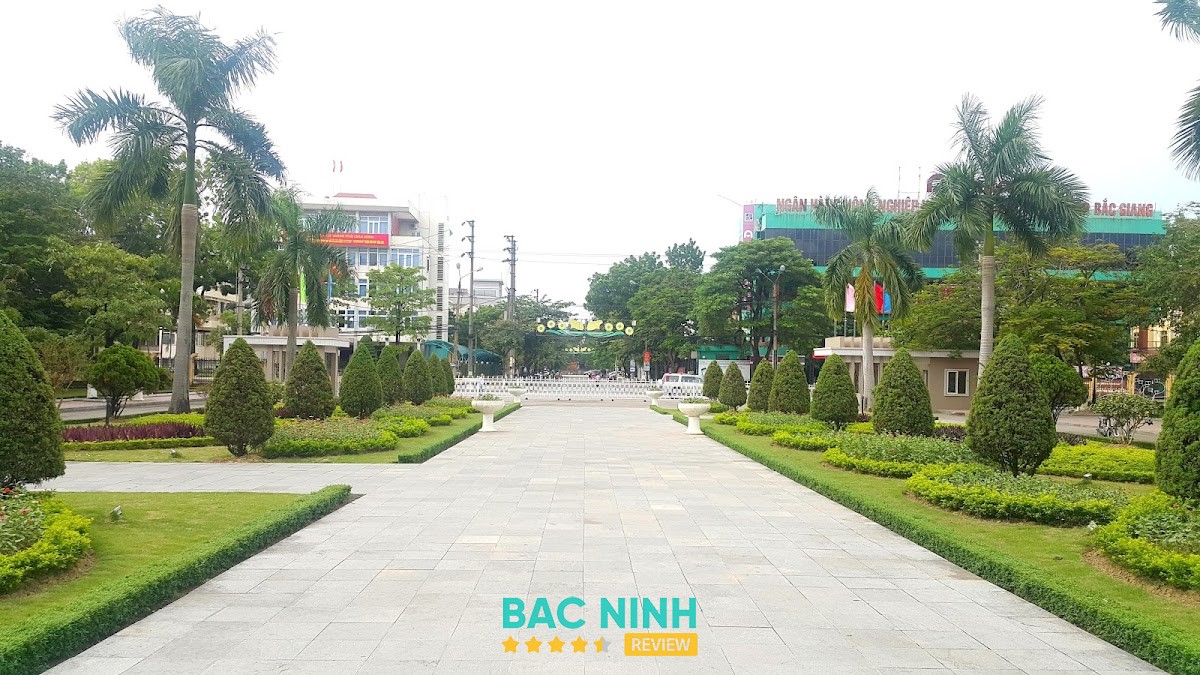 Công viên Ngô Gia Tự hình ảnh 3