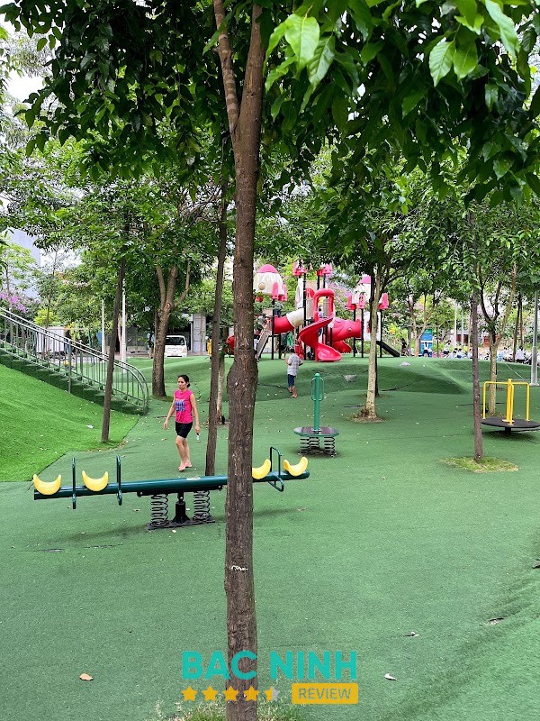 Khu Vui Chơi Trẻ Em Phường Kinh Bắc - hình ảnh 2