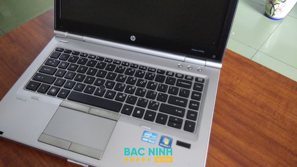 Hi Tech Laptop – hình ảnh 2