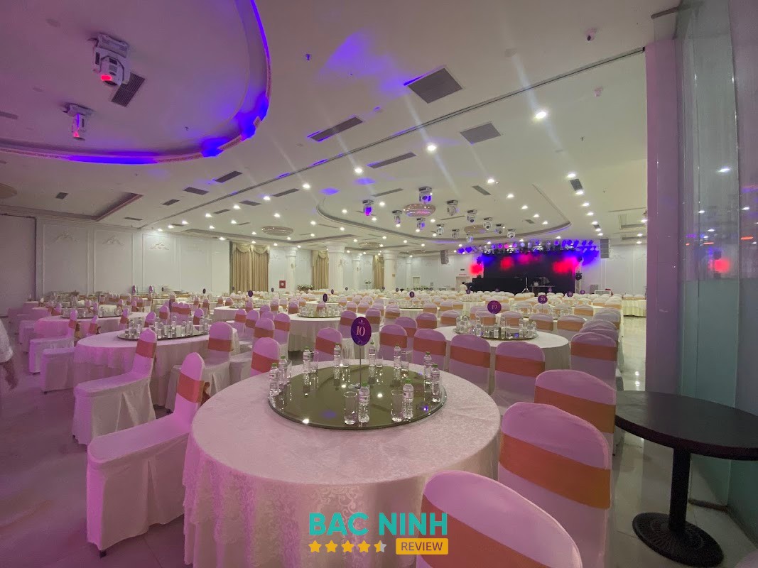Đại Hoàng Sơn Opera Wedding Place – hình ảnh 1
