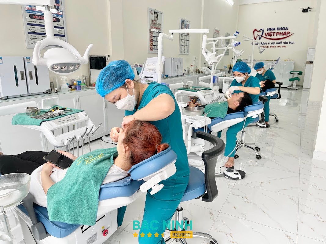 Nha Khoa Việt Pháp Bắc Giang