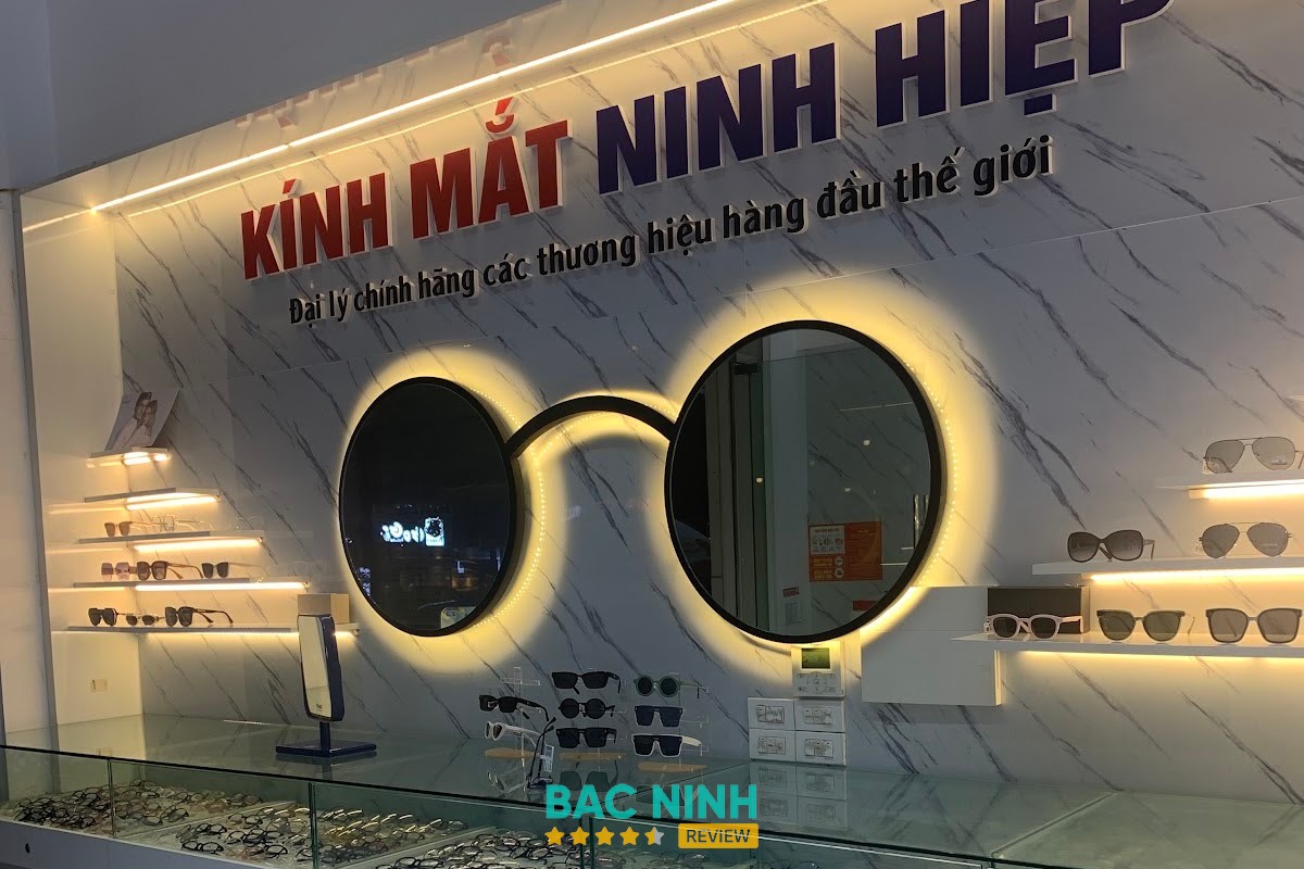 Phòng khám mắt Phương Thảo – hình ảnh 3