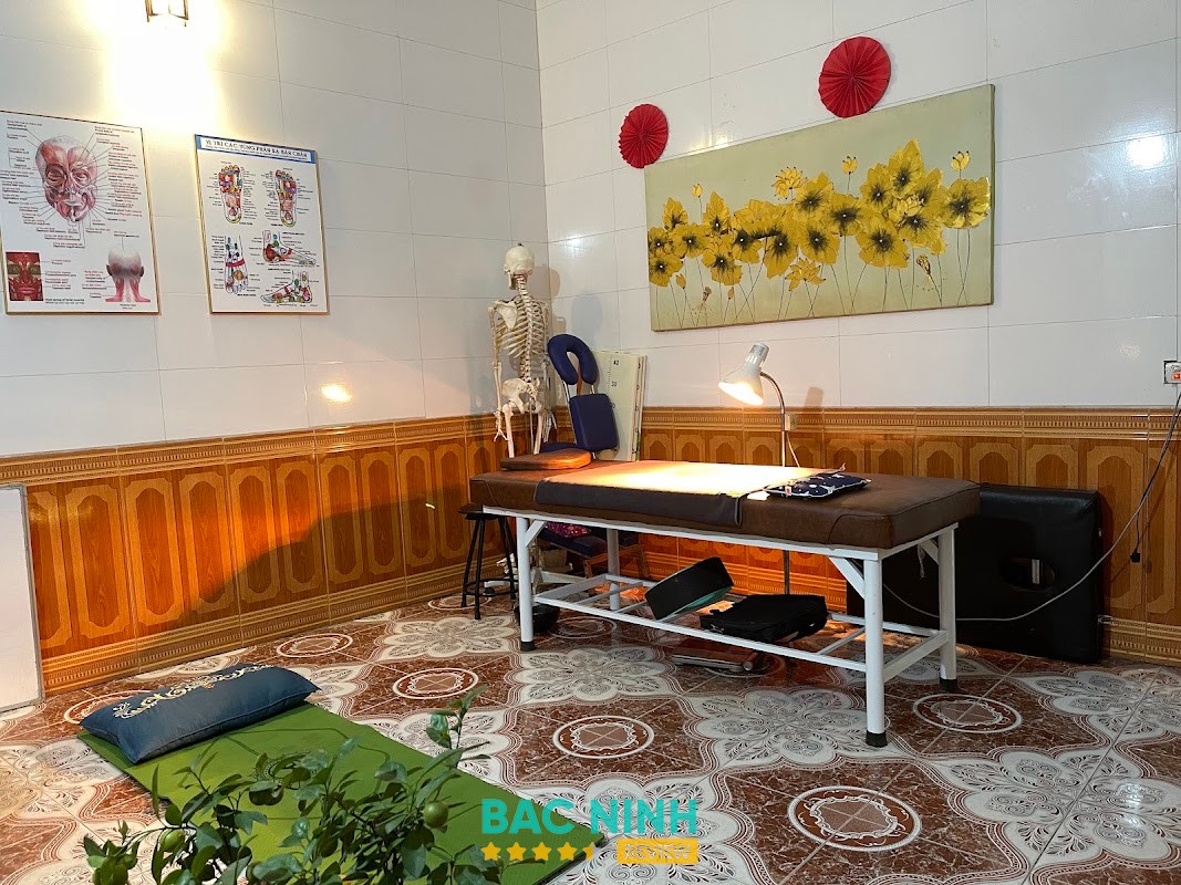 Bấm Huyệt- Hoàng Trọng Vinh Yoga Từ Sơn