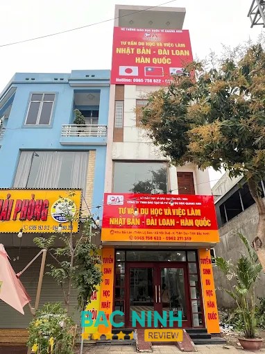 DU HỌC QUANG ANH