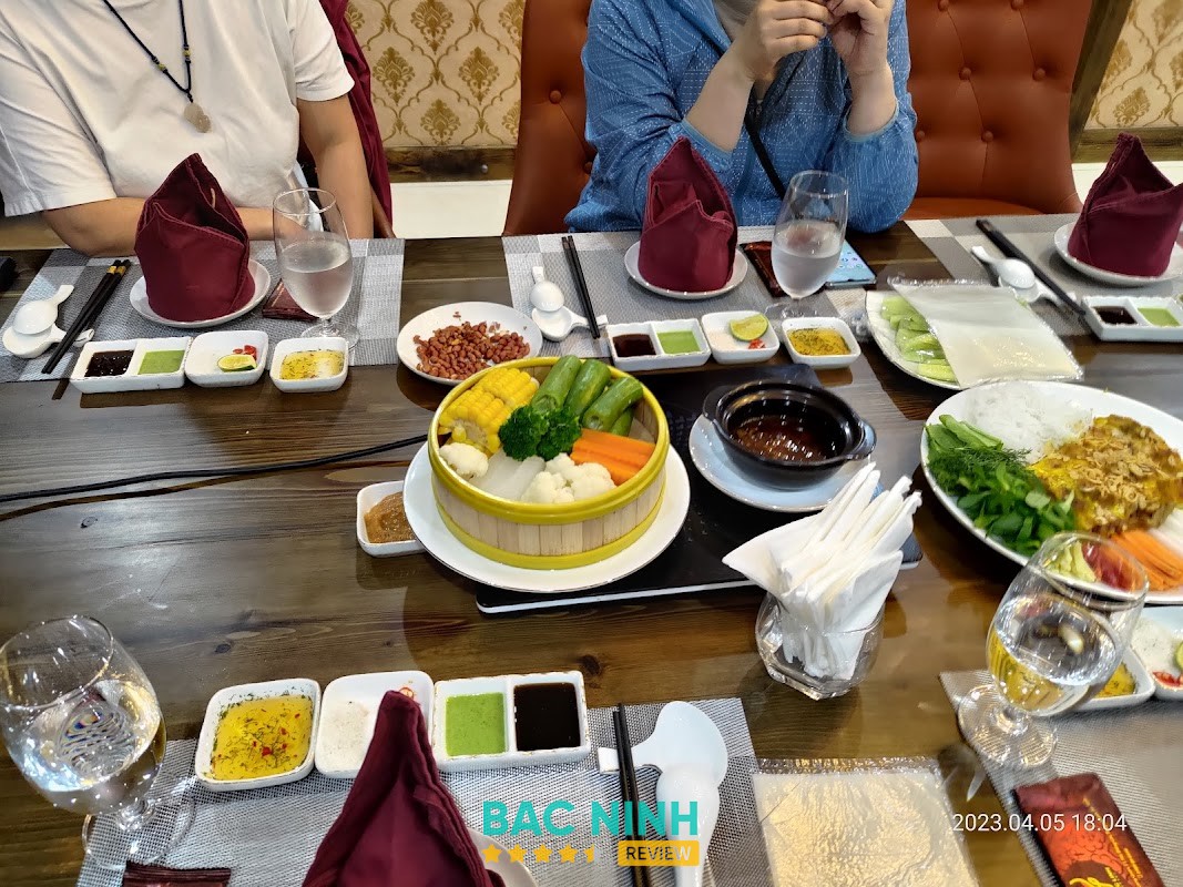 Nhà Hàng Phương Linh Thuận Thành