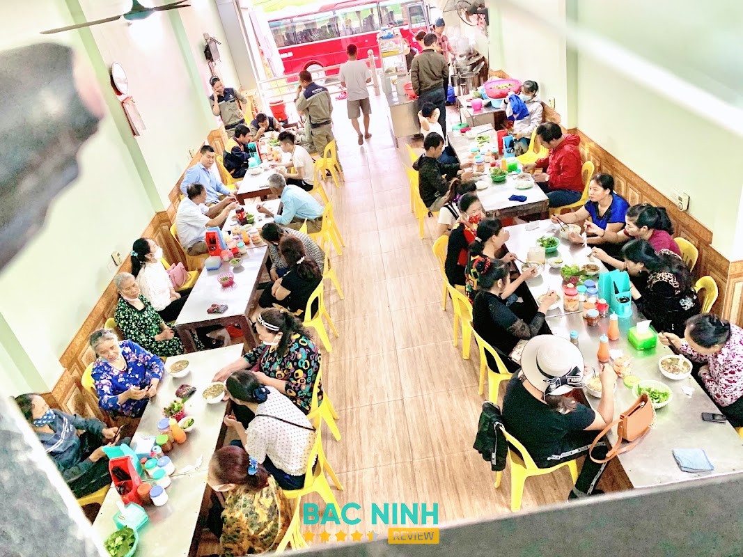 Bún Chả, Riêu Cua Hương Nhãn