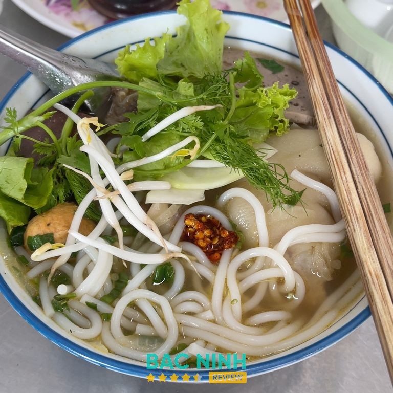Bún Bò Huế Bảo Phong Bắc Giang – hình ảnh 2