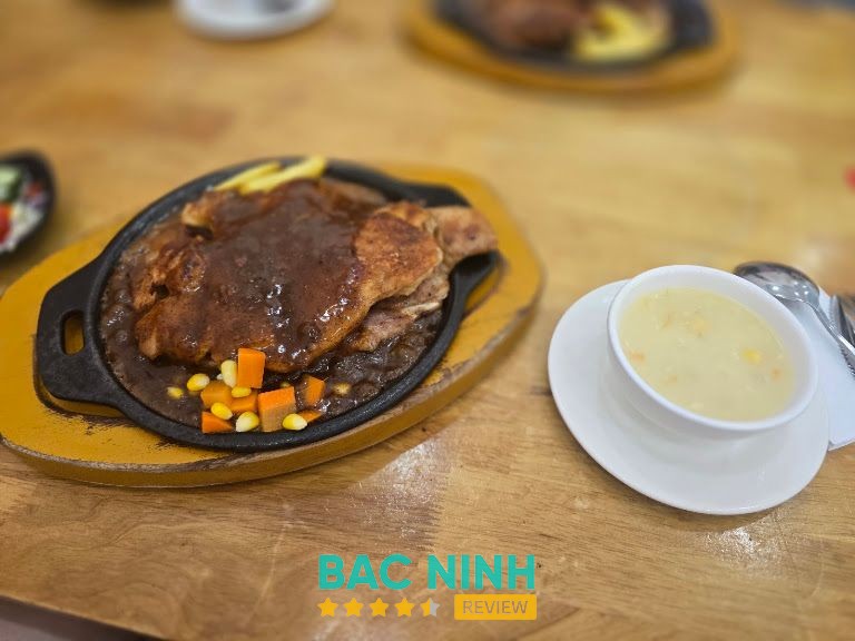 Bún Bò Huế Ngự Bình – hình ảnh 3
