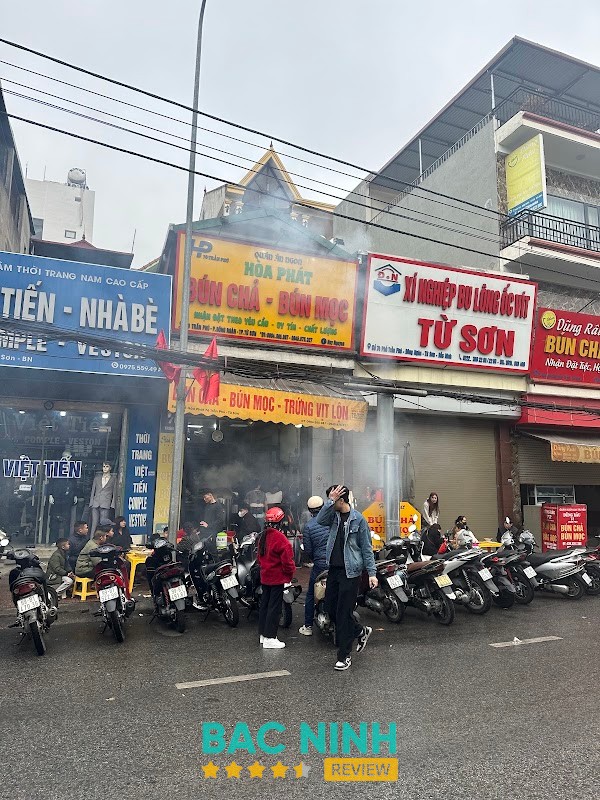 Bún chả Hoà Phát 76 Trần Phú Từ Sơn