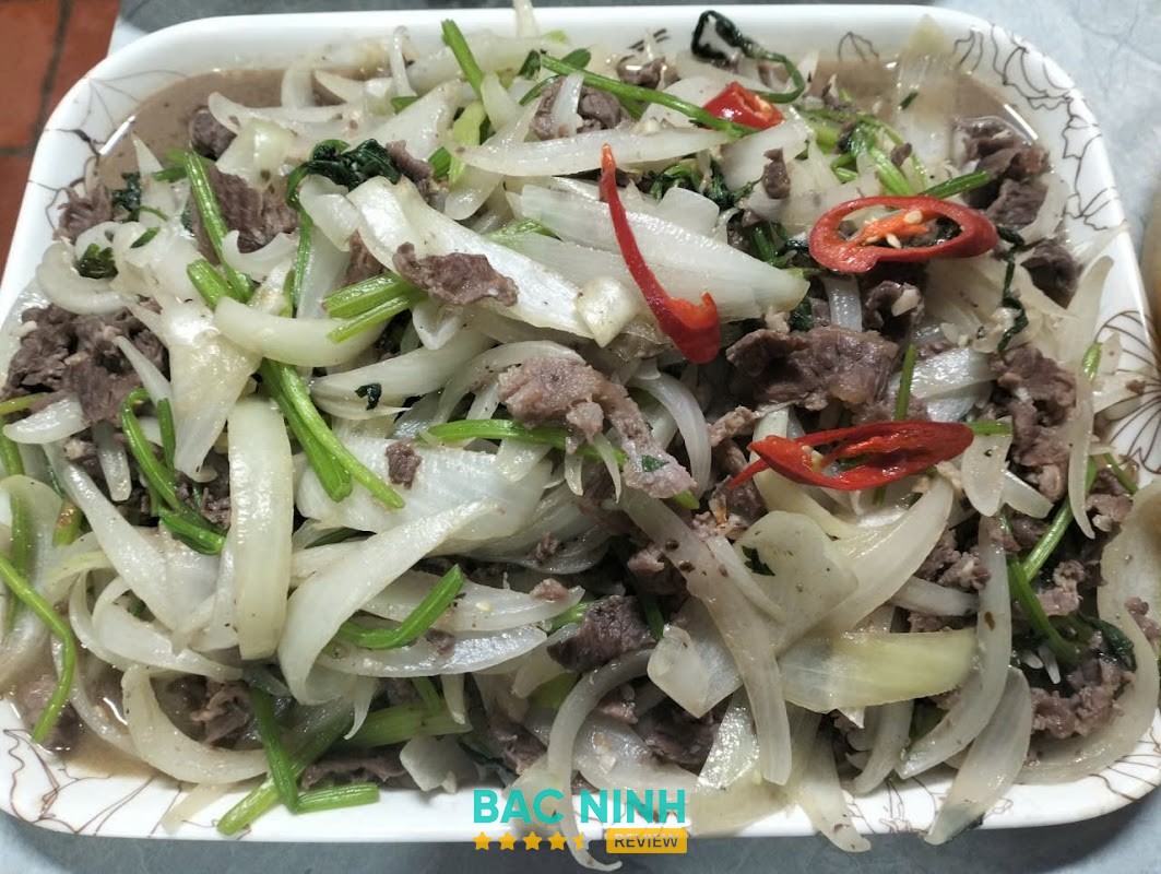 Ăn sáng cơm bình dân cơm văn phòng – hình ảnh 2