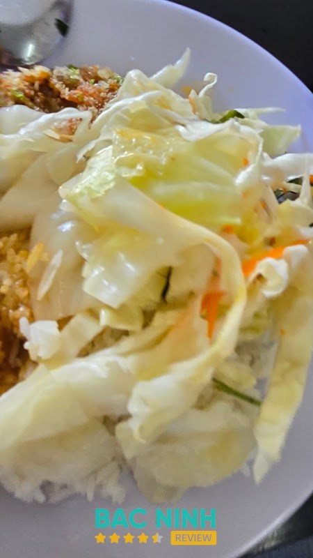 Cơm văn phòng Quế Võ
