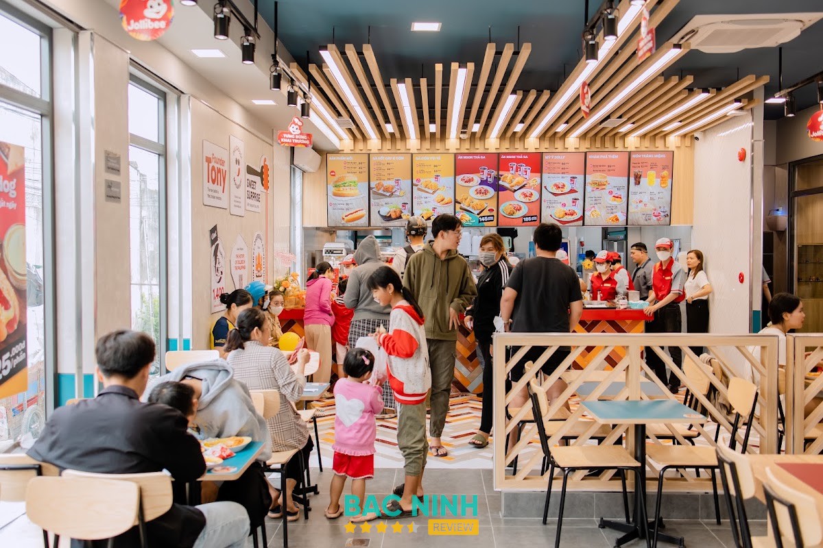 Jollibee Bắc Giang – 224 Đường Lê Lợi