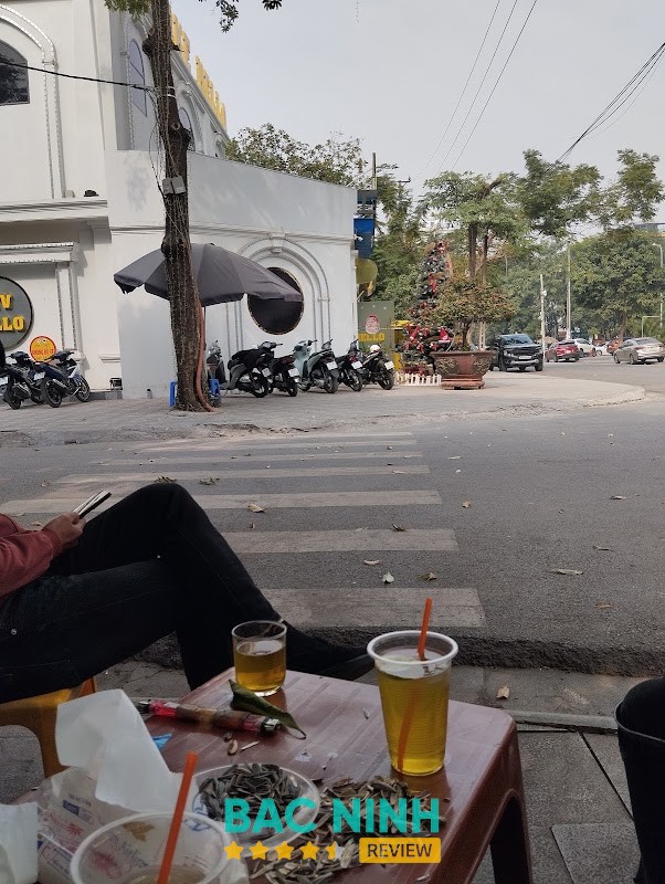 HELLO KTV KARAOKE – hình ảnh 3