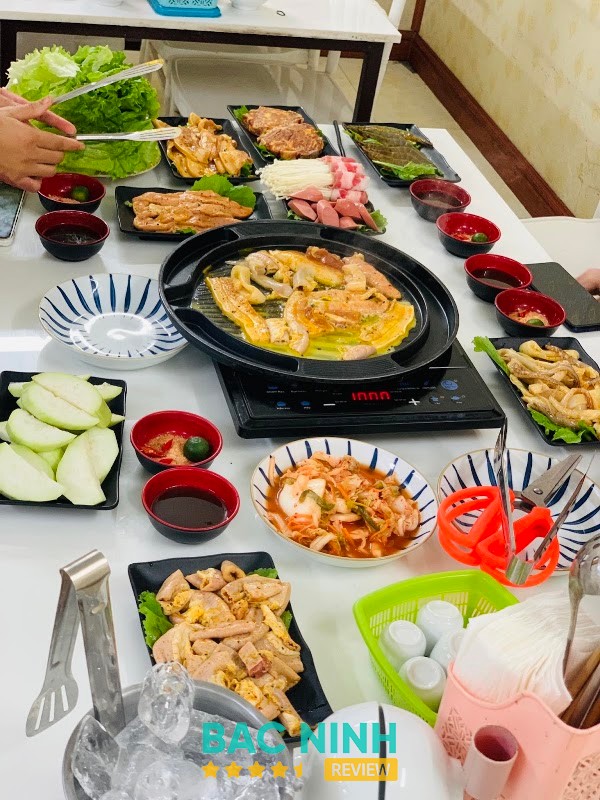 Không gian Quán ngon hoàng mai
