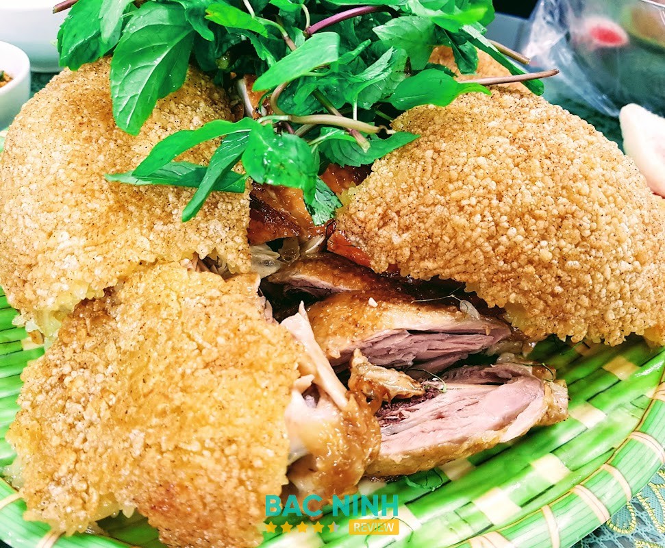 Nhà Hàng Phong Vĩ