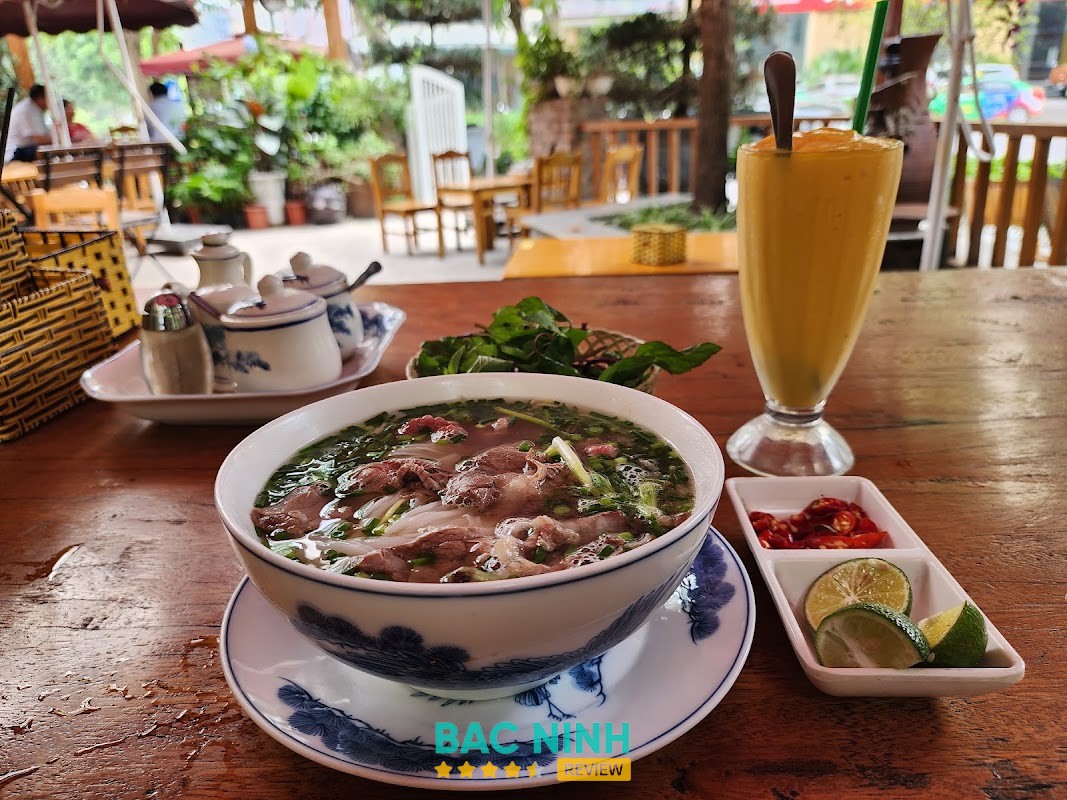 Cafe Vườn Phố - Phở Vương - hình ảnh 2