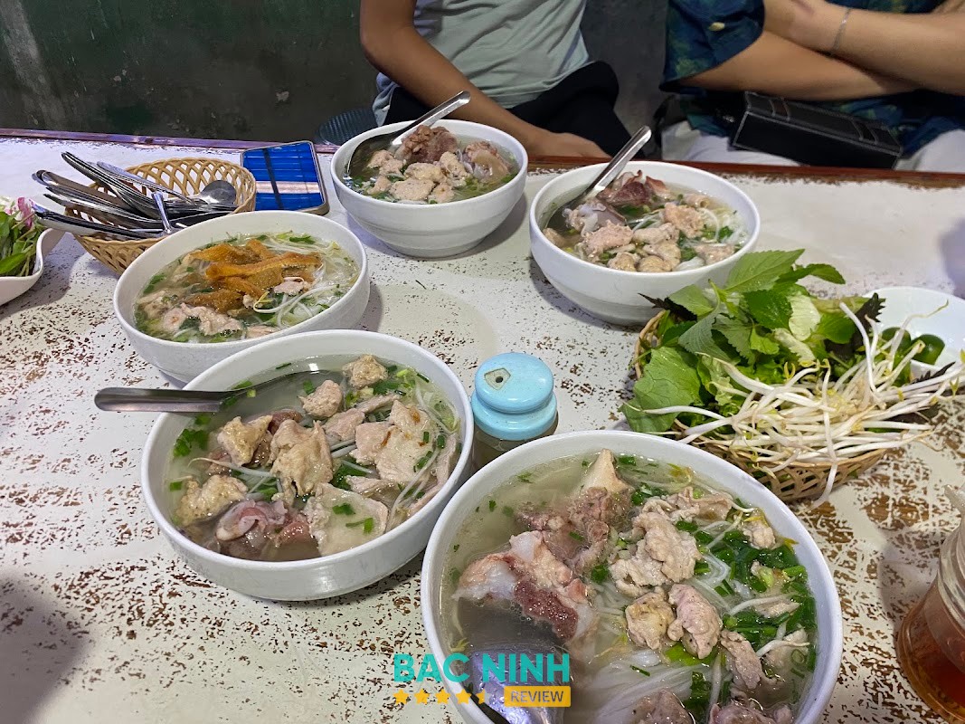 Phở Cô Huyền Võ Cường