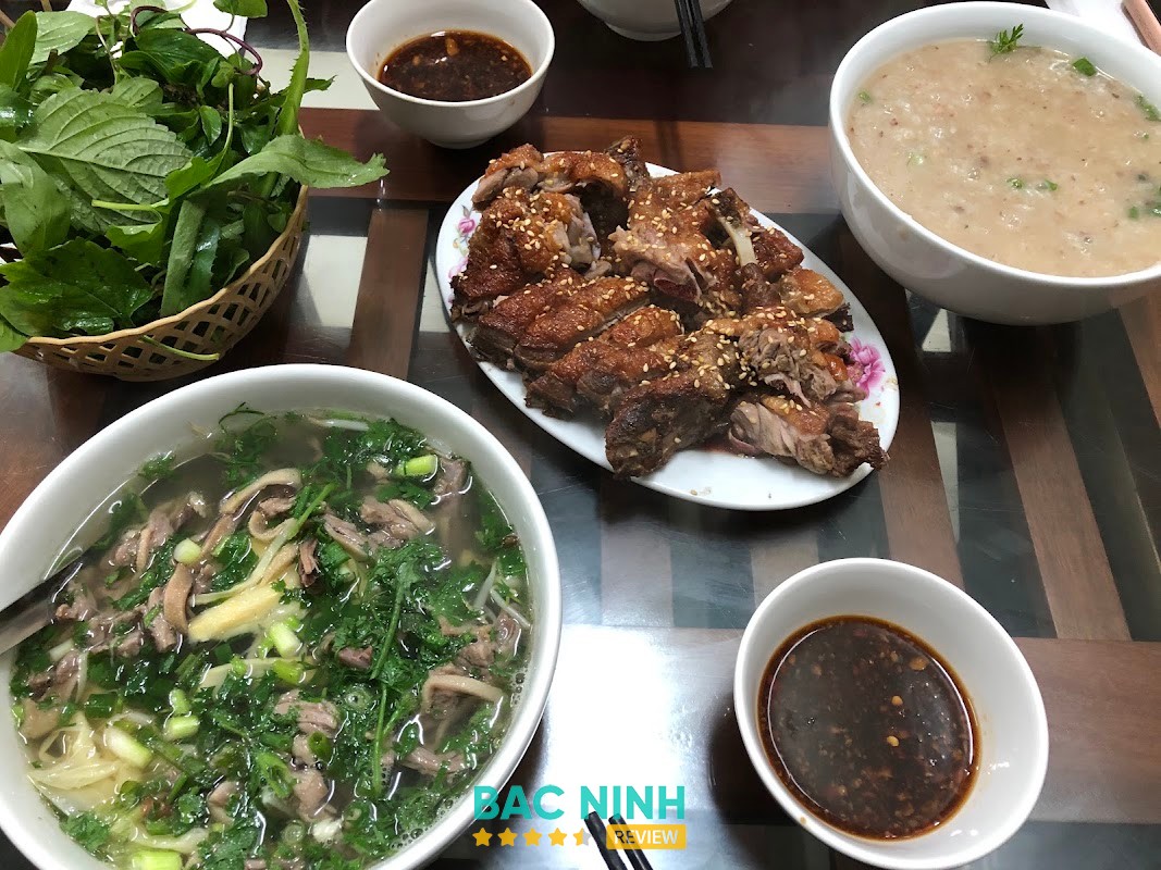 Không gian Quán Lẩu Vịt Ngọc Thực Vân Đình