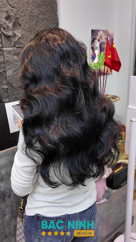 HiBar Hair Studio – hình ảnh 2