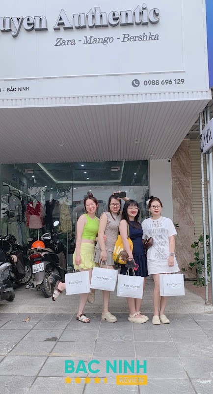 Quần áo nữ tại Lieu Nguyen Authentic