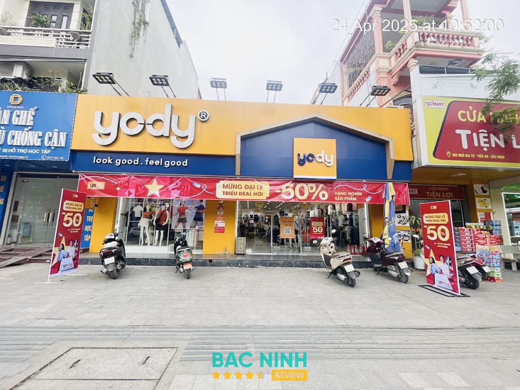 Sản phẩm trưng bày tại YODY Bắc Ninh