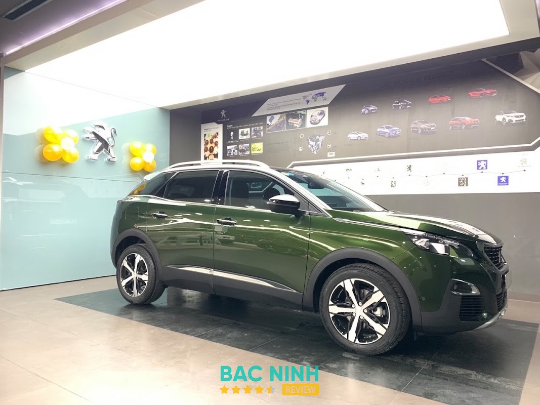 Xe Peugeot tại showroom Bắc Ninh