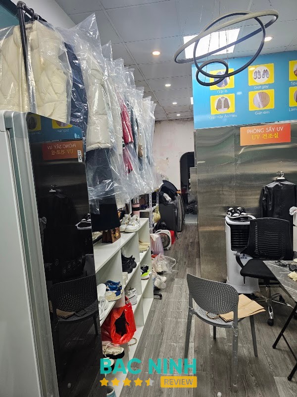 Hilar giặt là giày dép túi sách – hình ảnh 2