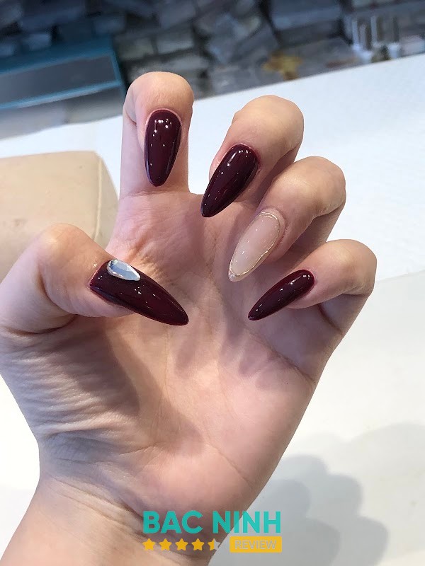 Page nail bar Kinh Bắc