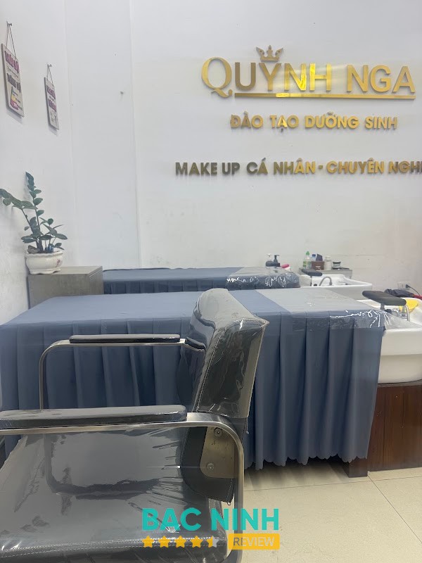 Massage Đá Muối Spa – hình ảnh 3