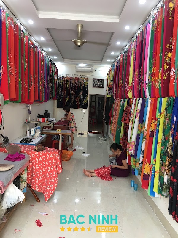 Áo dài Bích Thảo Bắc Giang