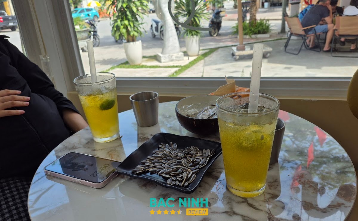 Photos Time & Coffee – hình ảnh 3