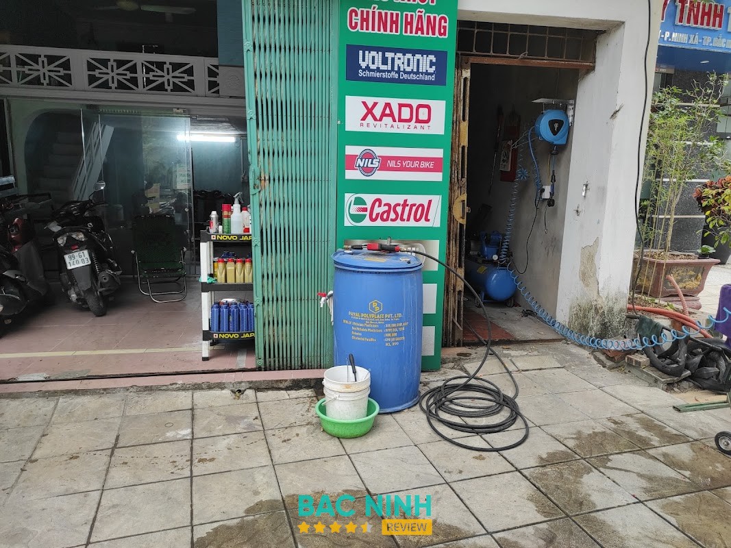 Tiệm Sửa Chữa, Rửa Xe Máy Ô Tô Bác Khôi