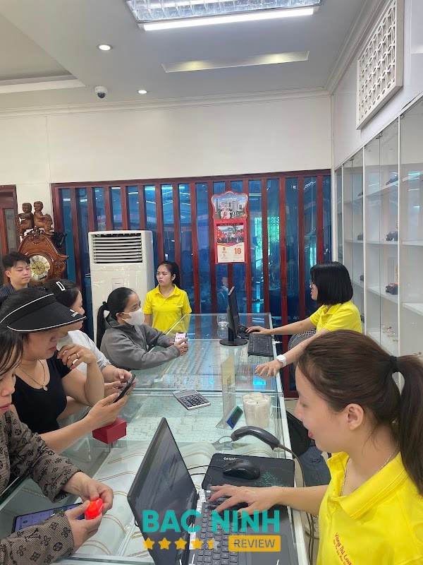 Tiệm Vàng Bạc Thi Loan – hình ảnh 2