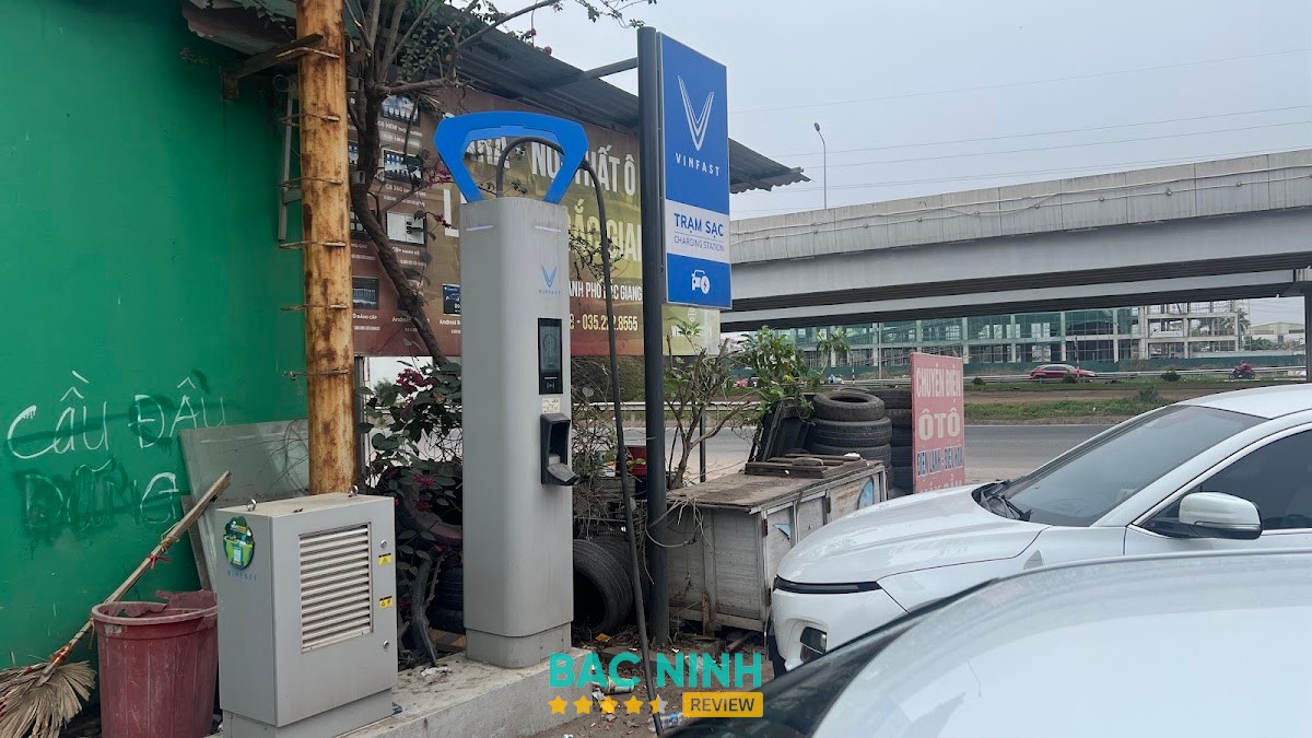 VinFast Trạm sạc điện Lê Lợi Bắc Giang