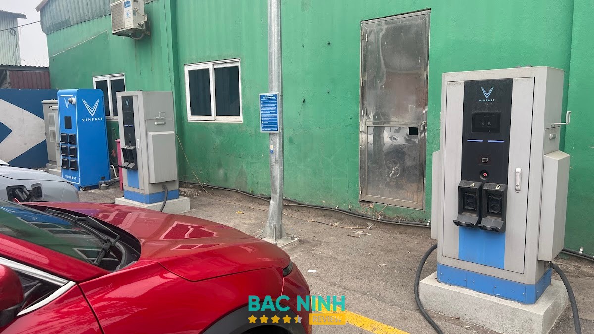 VinFast Trạm sạc điện Lê Lợi – hình ảnh 2