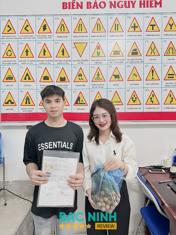 Văn Phòng Đào Tạo Lái Xe Bắc Thái